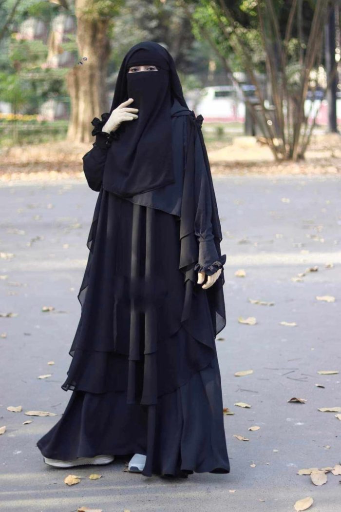 মহুয়া ফাইভ আবায়া বোরকা