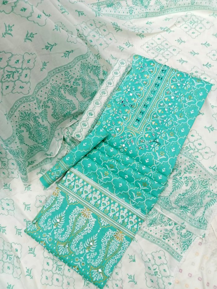 এম্ব্রয়ডারী এবং গ্লাস ওয়ার্ক থ্রি-পিস - Image 6